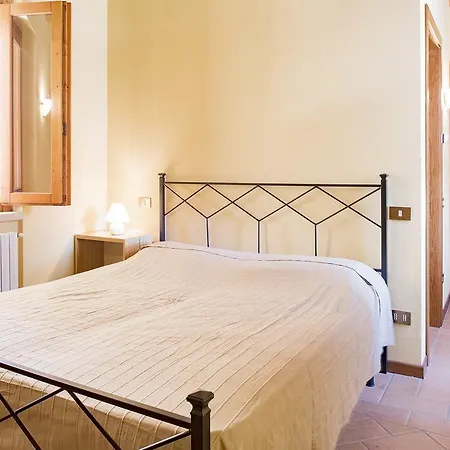 Farm House Castelmontioni Appartement